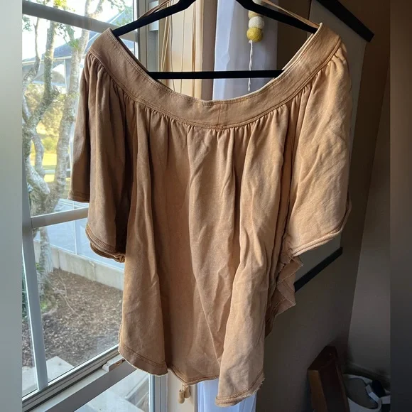 Free People Kiss Me Off Shoulder Top - Picture 5 of 7